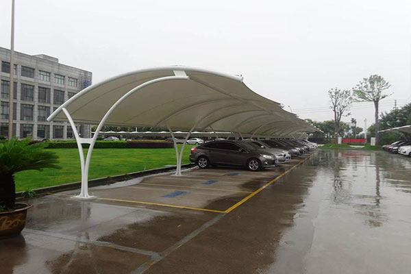 海北不同膜材的使用壽命：揭秘材料選擇對建筑性能的影響